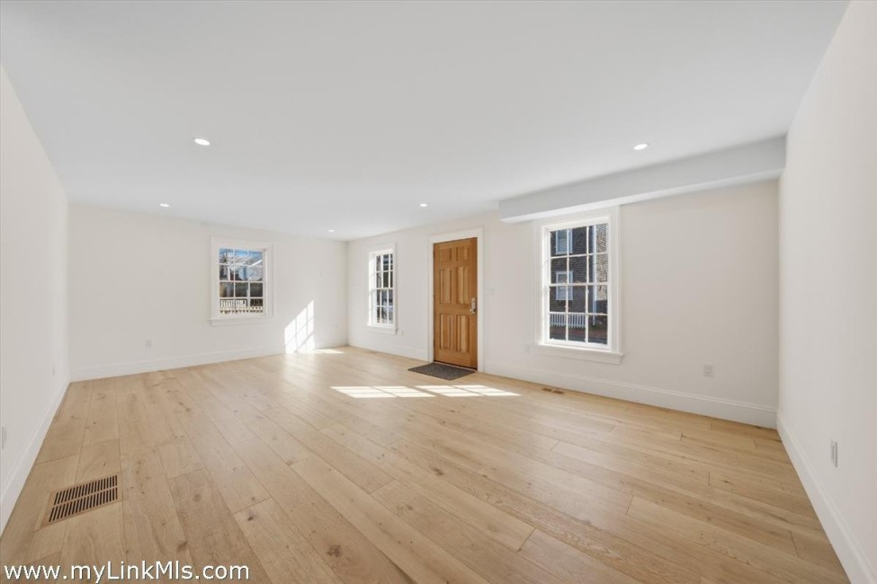  85 Orange Street Image 45
                                    