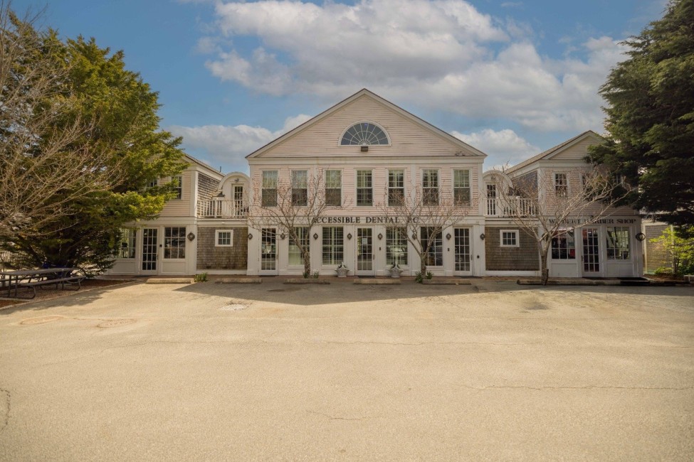  15 Amelia Drive Image 1
                                    