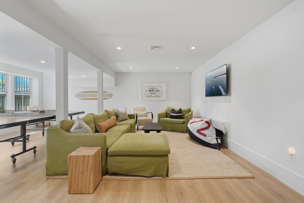  8 Sheep Pond Road Image 47
                                    