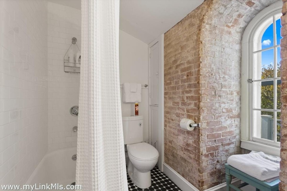  35 Shell Street Image 36
                                    