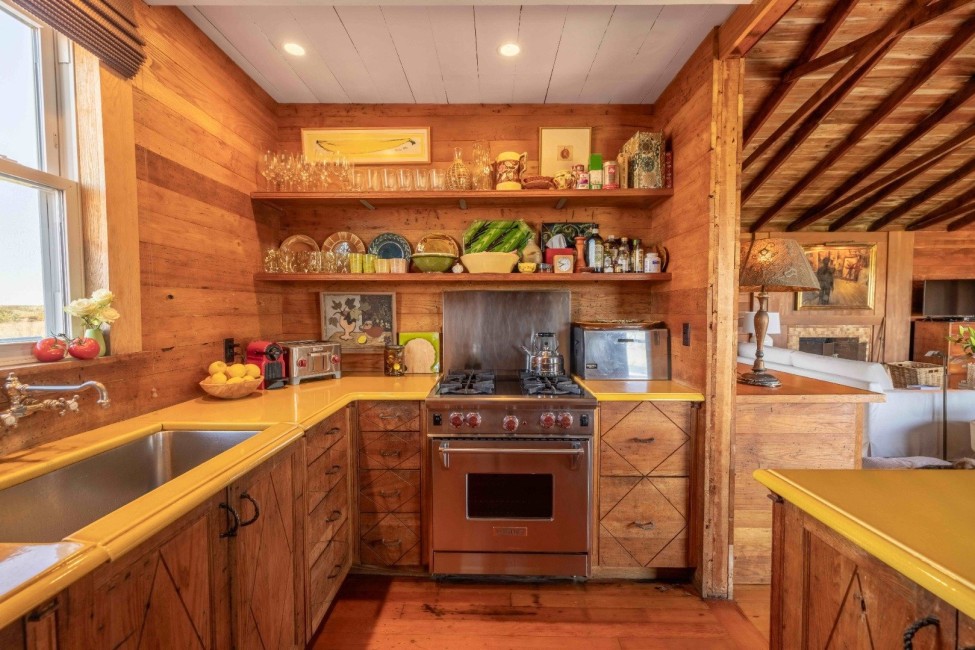  10 Waquoit Road Image 45
                                    