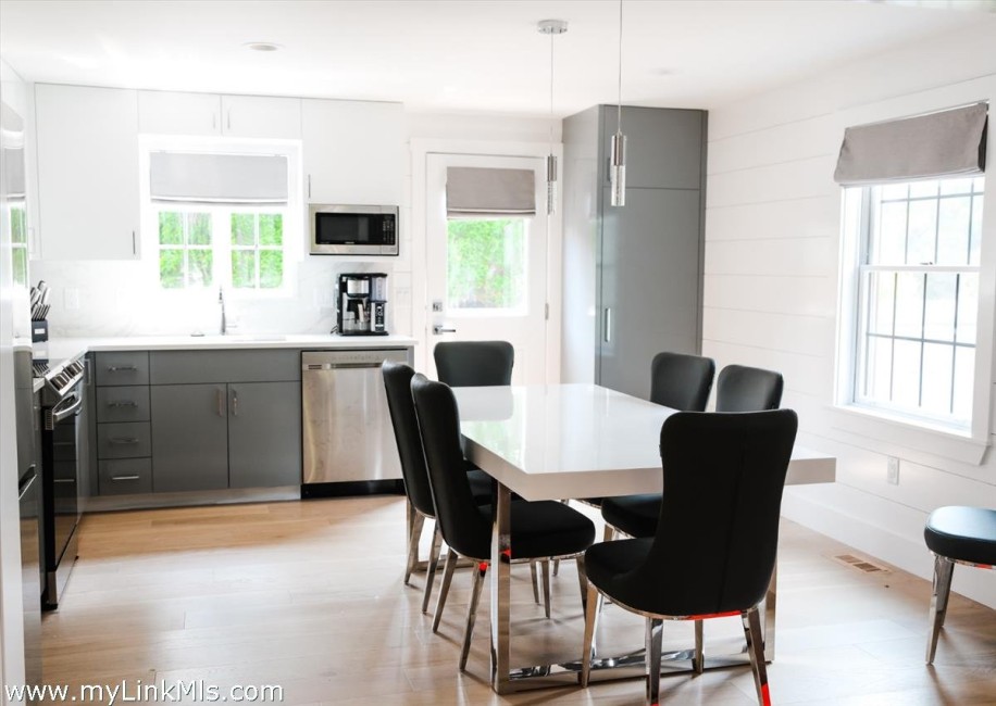 12 Appleton Road Image 8
                                    