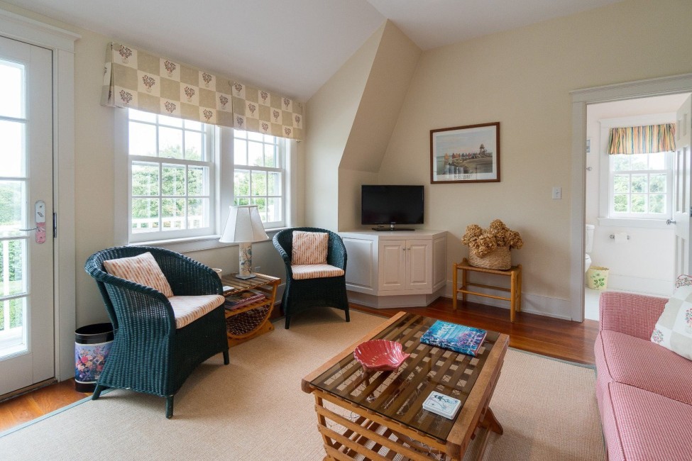  8 Monomoy Road Image 61
                                    