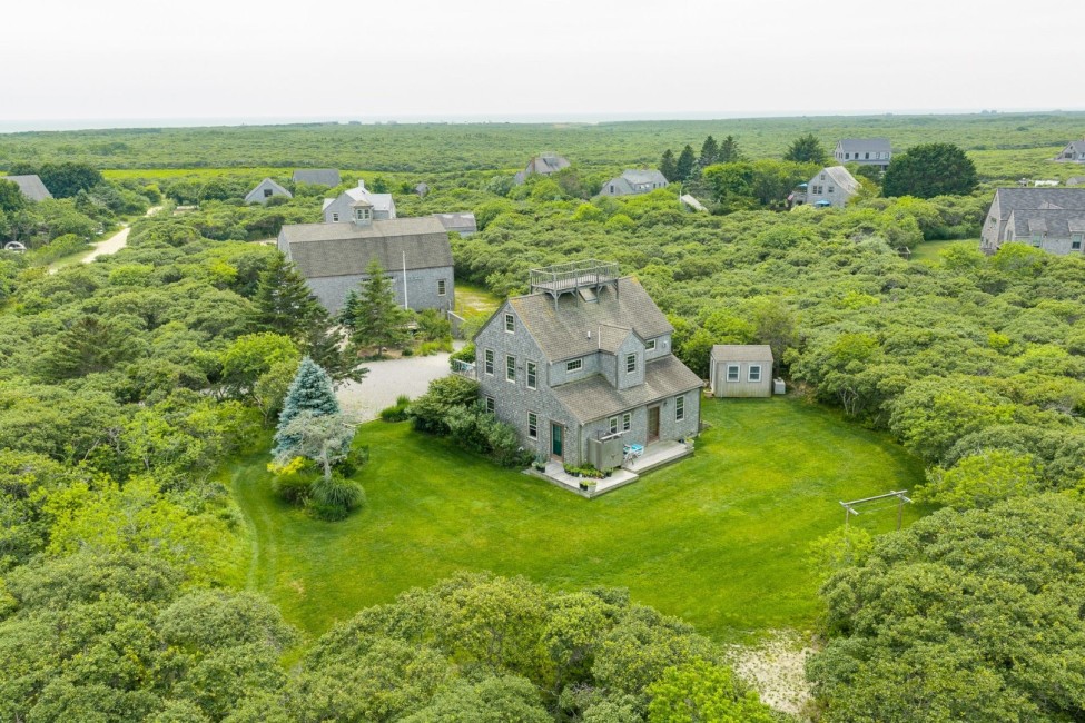 21 Exeter Street Nantucket Image