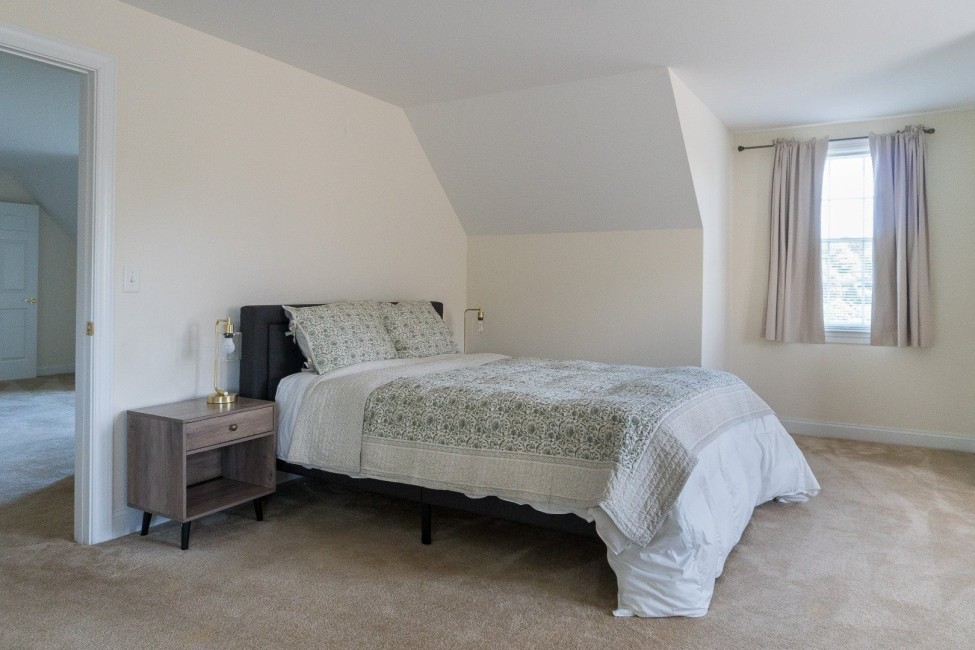  40 Sherburne Commons Lane # 23 Image 13
                                    