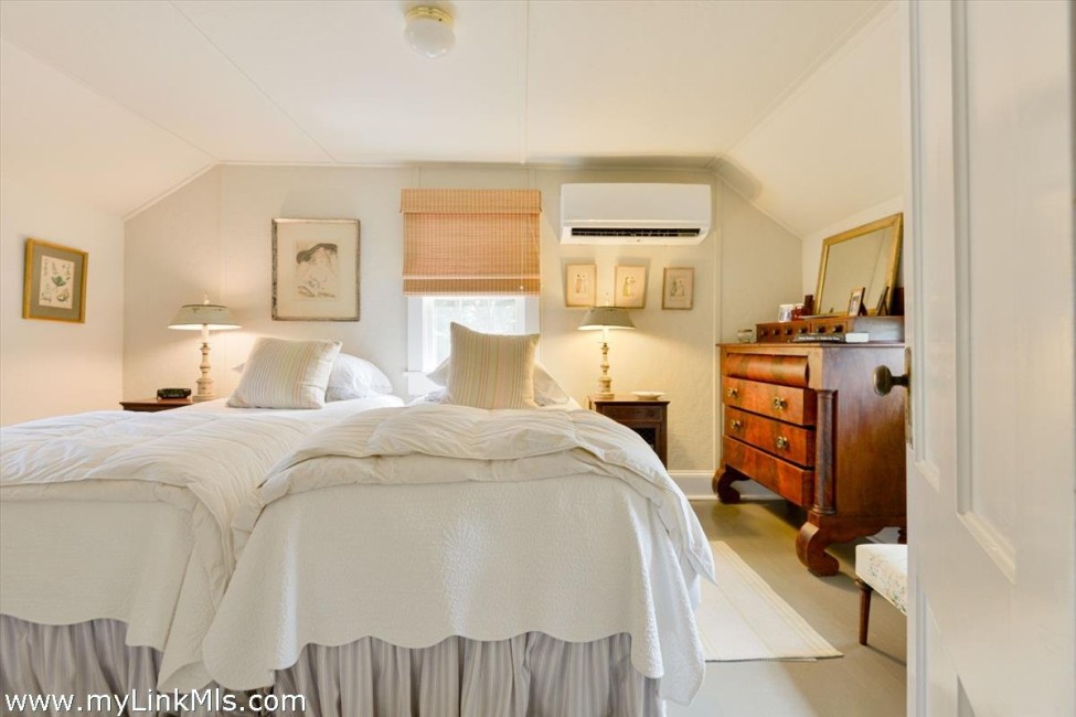  12 Cottage Avenue Image 25
                                    