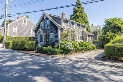 30 Pleasant Street Town