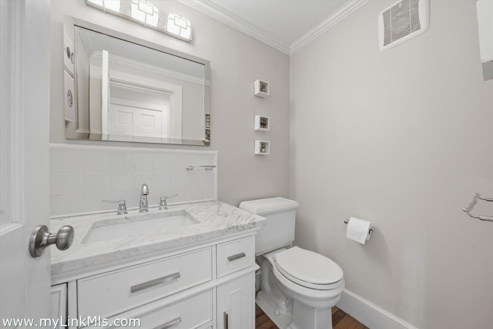  4 Flintlock Road Image 20
                                    