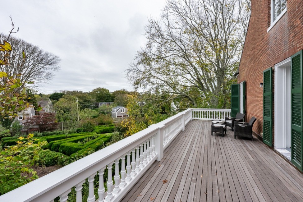  19 Pleasant Street Image 25
                                    