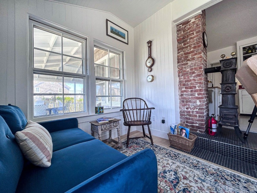  34 Hulbert Avenue Image 7
                                    