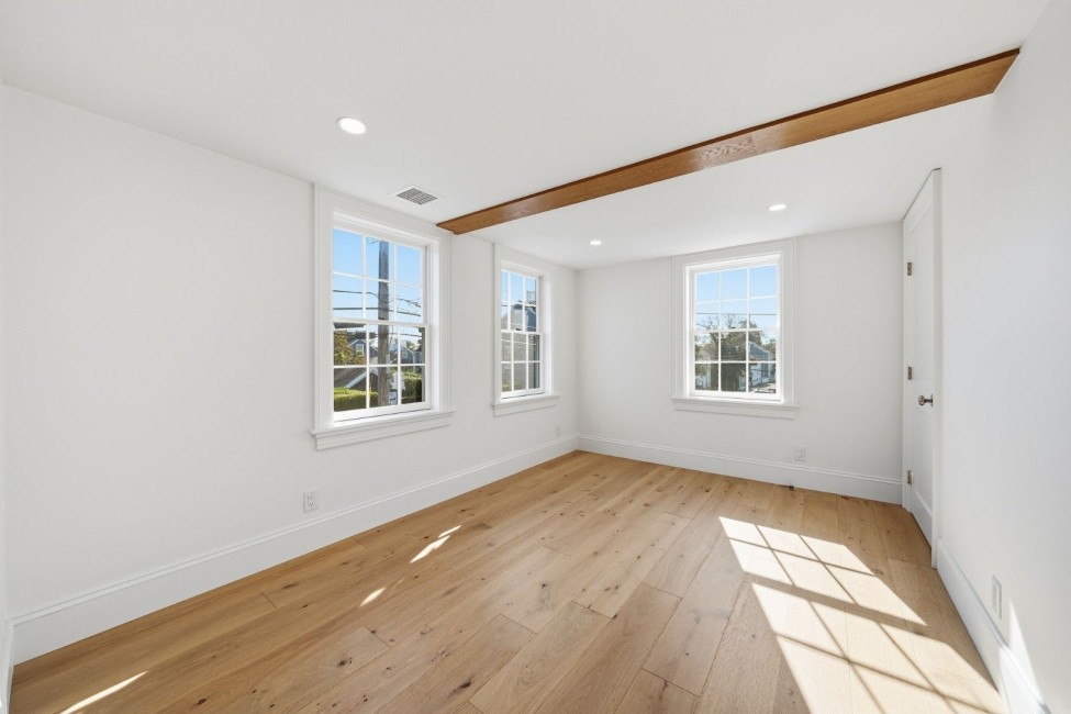  85 Orange Street Image 62
                                    